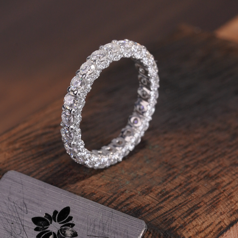 Transparent Moissanite Ring in 925 Silver