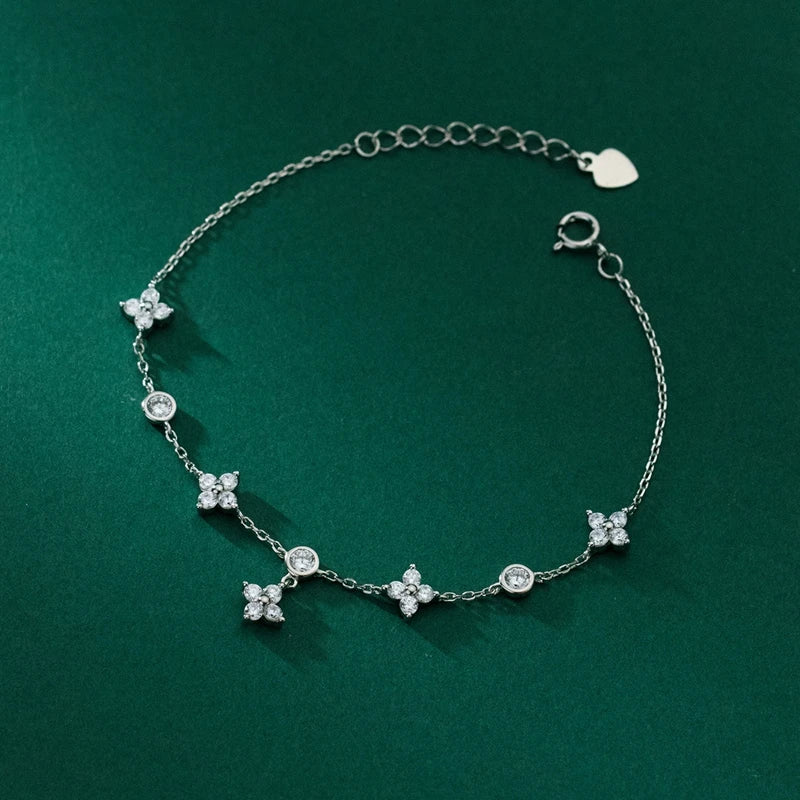 Four-Leaf Moissanite Flower Bracelet for Women S925 Silver
