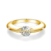 Rotating Shooting Star Ring – A Shard in Motion