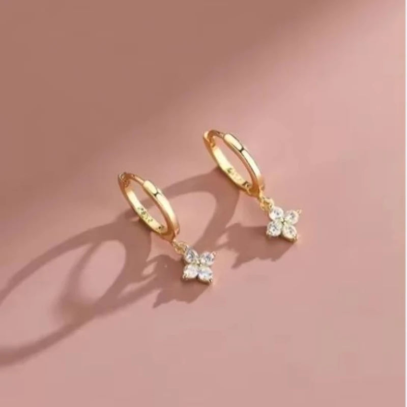 Zircon Four-Leaf Flower Bracelet for Women Gold Stainless Steel